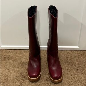 BNWT Dingo Plantain Merlot Heeled Boots